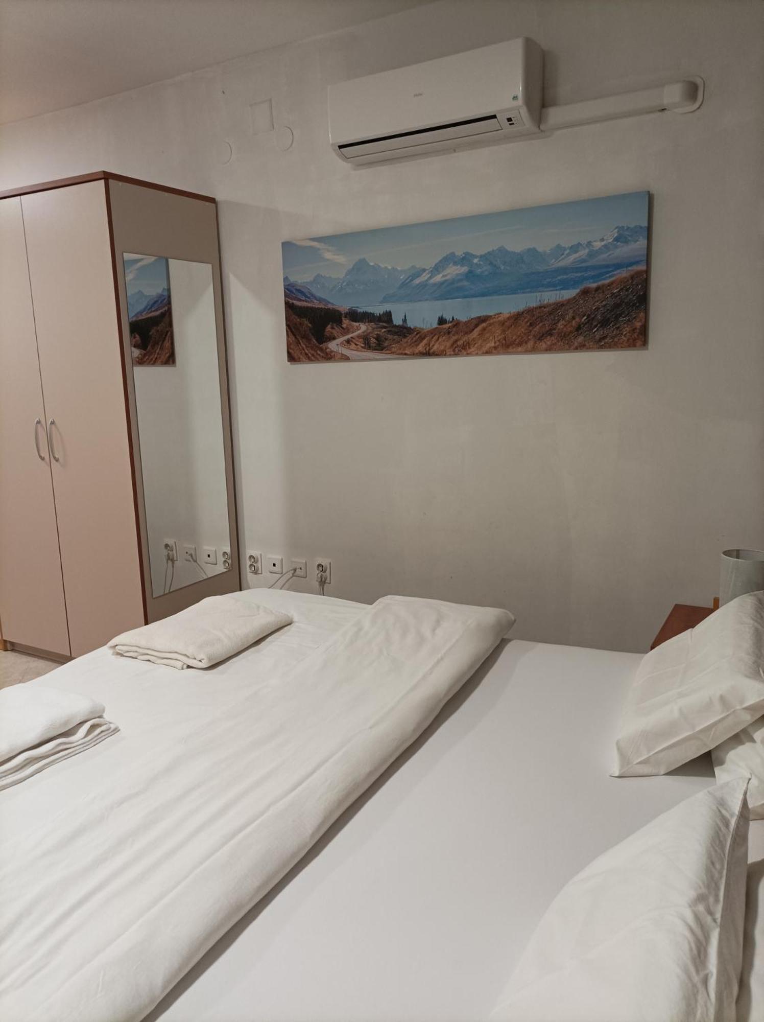 Rooms & Apartment Hegic Zadar Exterior foto